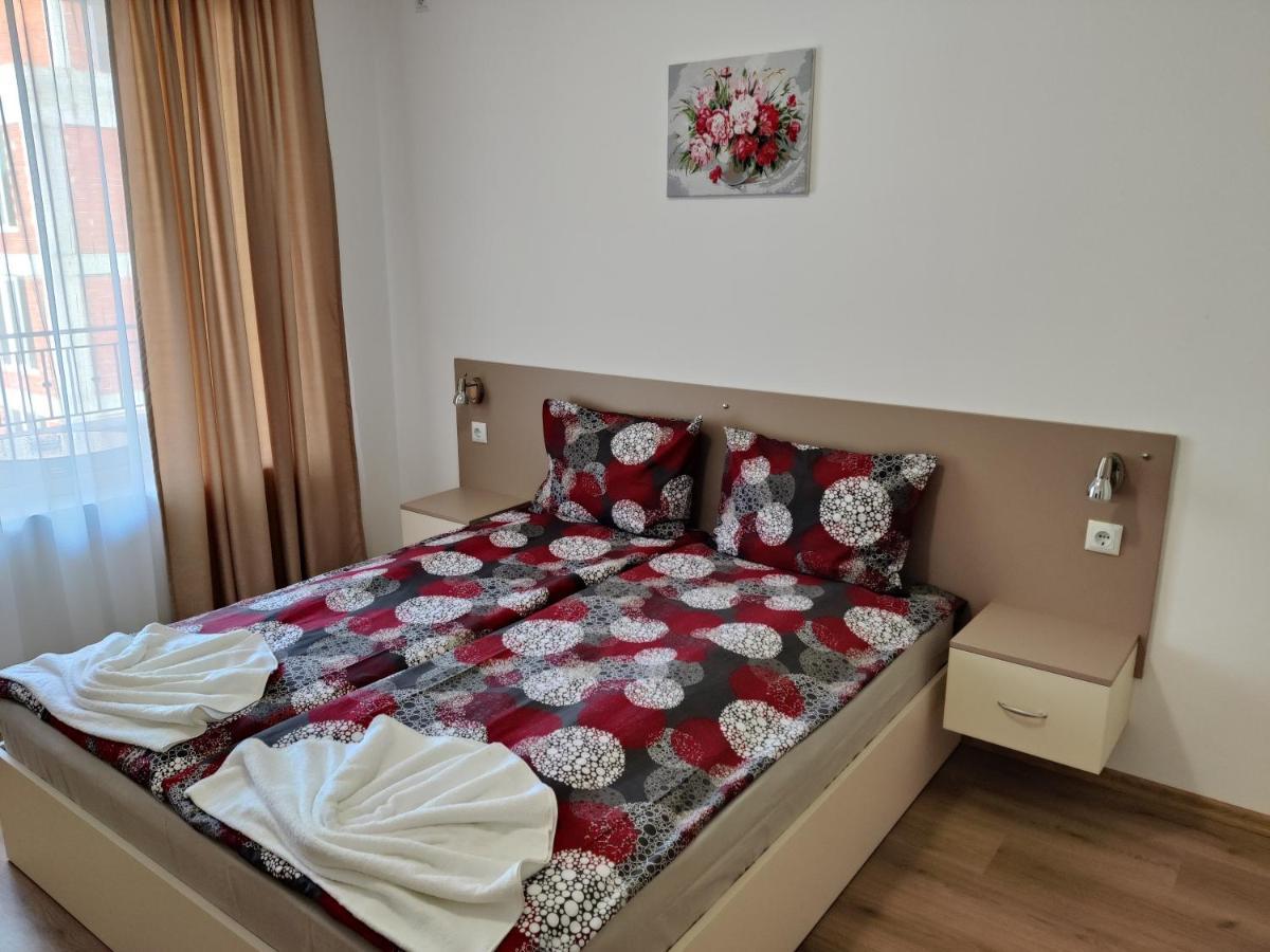 Villa Rossa Ravda Bagian luar foto