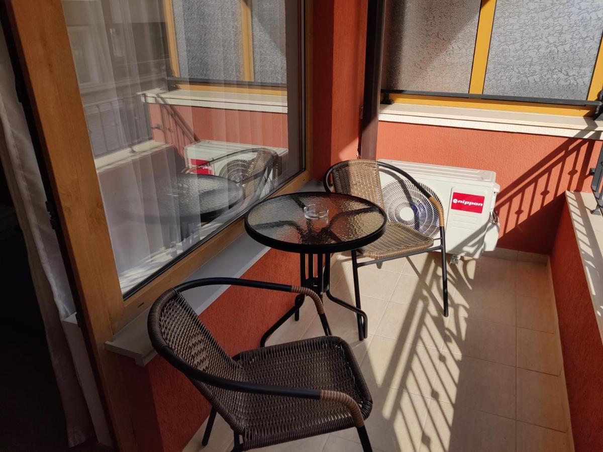 Villa Rossa Ravda Bagian luar foto